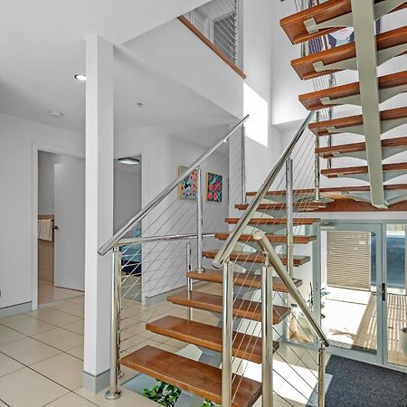 Proximity Waterfront Apartments Redcliffe Exteriör bild