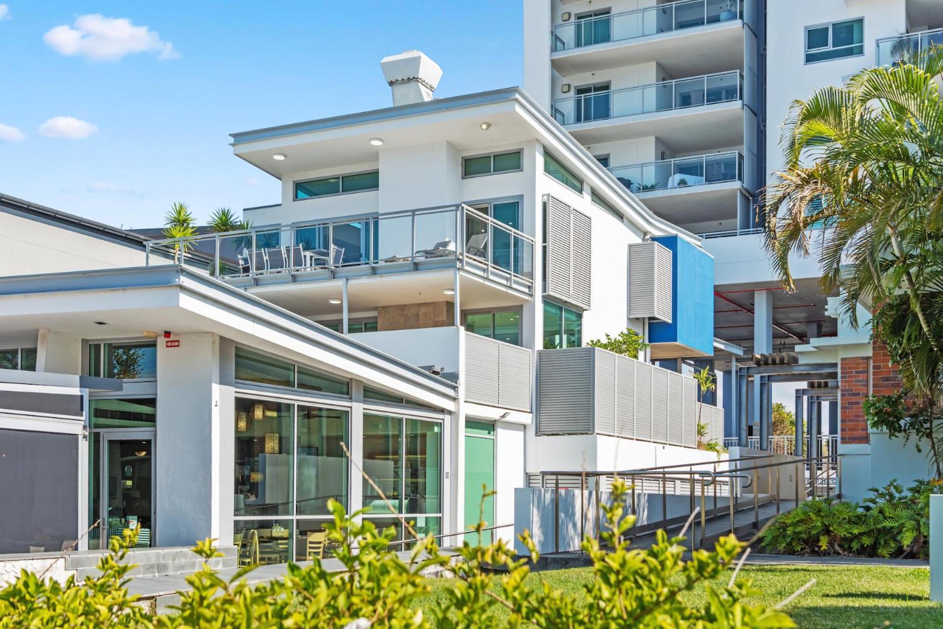 Proximity Waterfront Apartments Redcliffe Exteriör bild